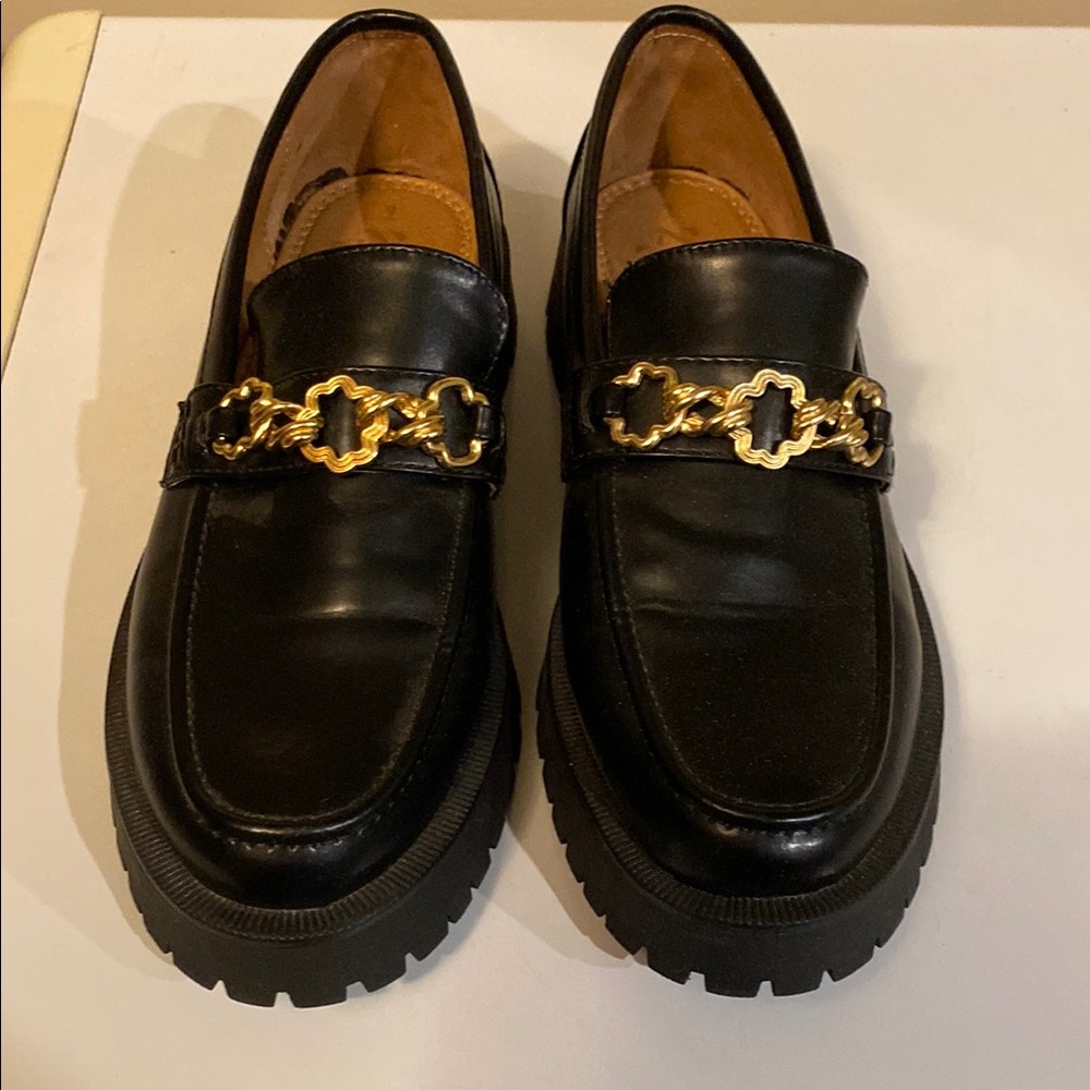 Black Loafers with Gold Accent size 9